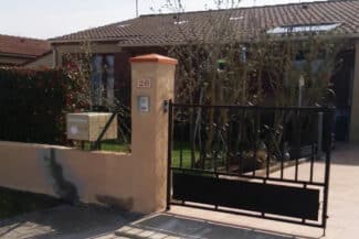 Entrée De Propriété Avec Portail Et Muret Refaits