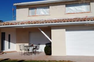 Façade arrière et terrasse après traitement