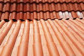 Toiture en tuiles démoussée à Fonsorbes