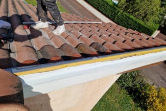 Rénovation Bord De Toit Pibrac Couvreur J Naveri