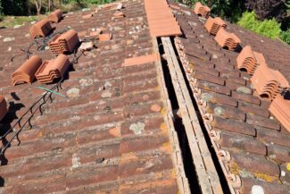 faitage a sec toiture couvreur Marquefave J Naveri