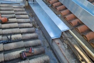 travaux gouttiere toulouse J Naveri