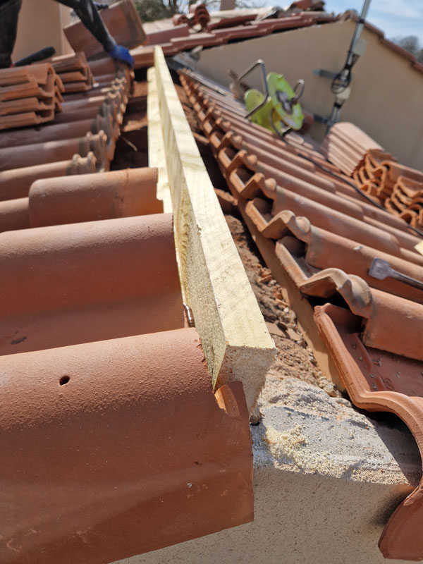rénovation toiture auch couvreur J Naveri