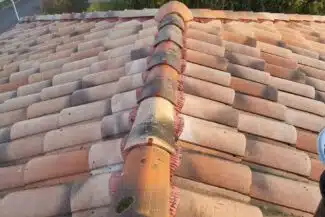 Faîtage refait à sec avec closoir ventilé et fixation mécanique à Cugnaux (31270)
