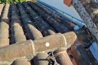 Faîtage et ventilation terminés après remplacement des fenêtres de toit à Pibrac